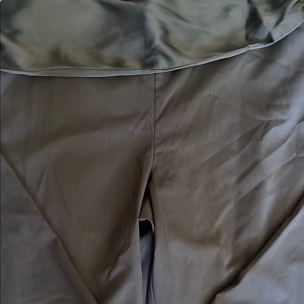 Wide Leg Trousers - Picture 6 of 10